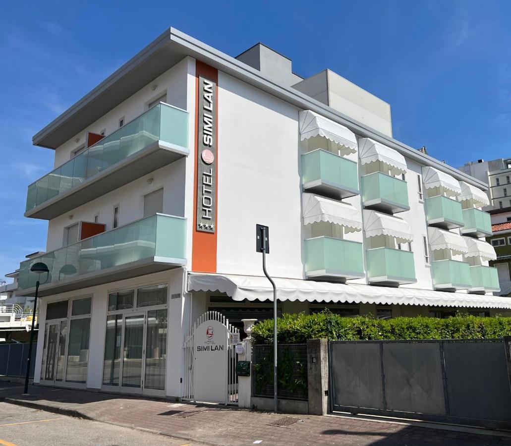 西米兰酒店 利尼亚诺萨比亚多罗 外观 照片